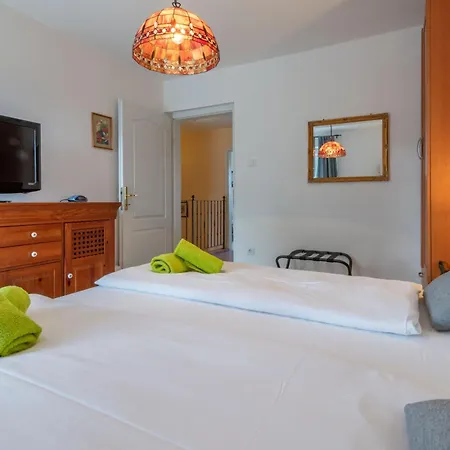 Domi, A Wonderful And Cozy Retreat Near Pula Dom wakacyjny Banjole