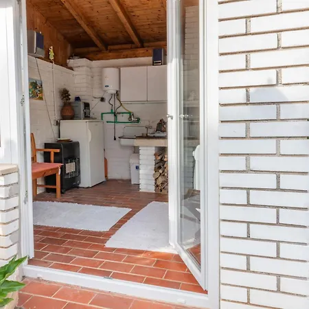 Domi, A Wonderful And Cozy Retreat Near Pula *