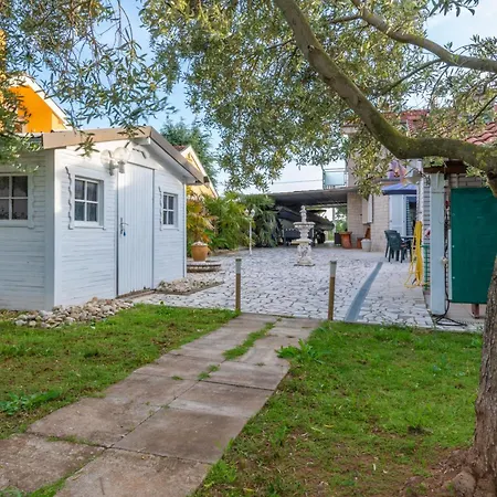 Domi, A Wonderful And Cozy Retreat Near Pula Holiday home Banjole
